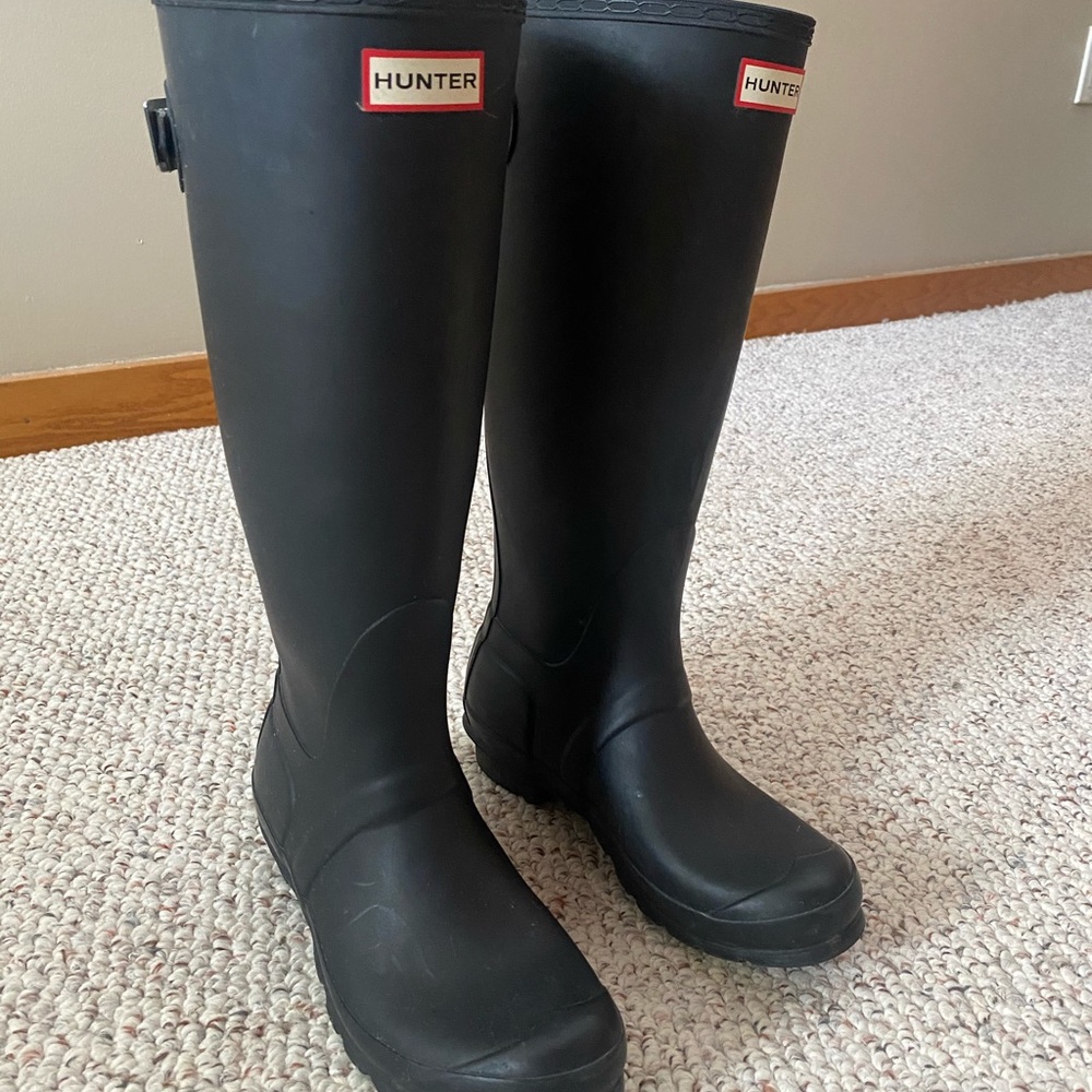 HUNTER RAIN BOOTS